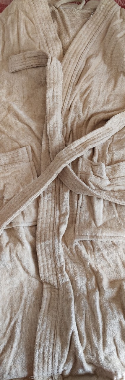 Bathrobe 